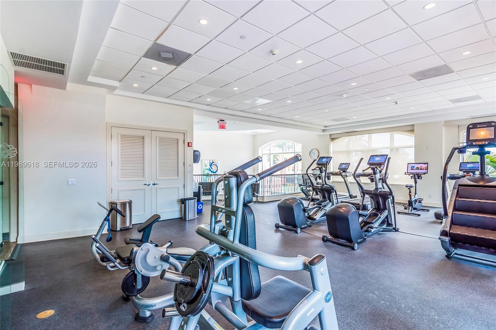 PALMS TOWER ONE CONDO - Residential