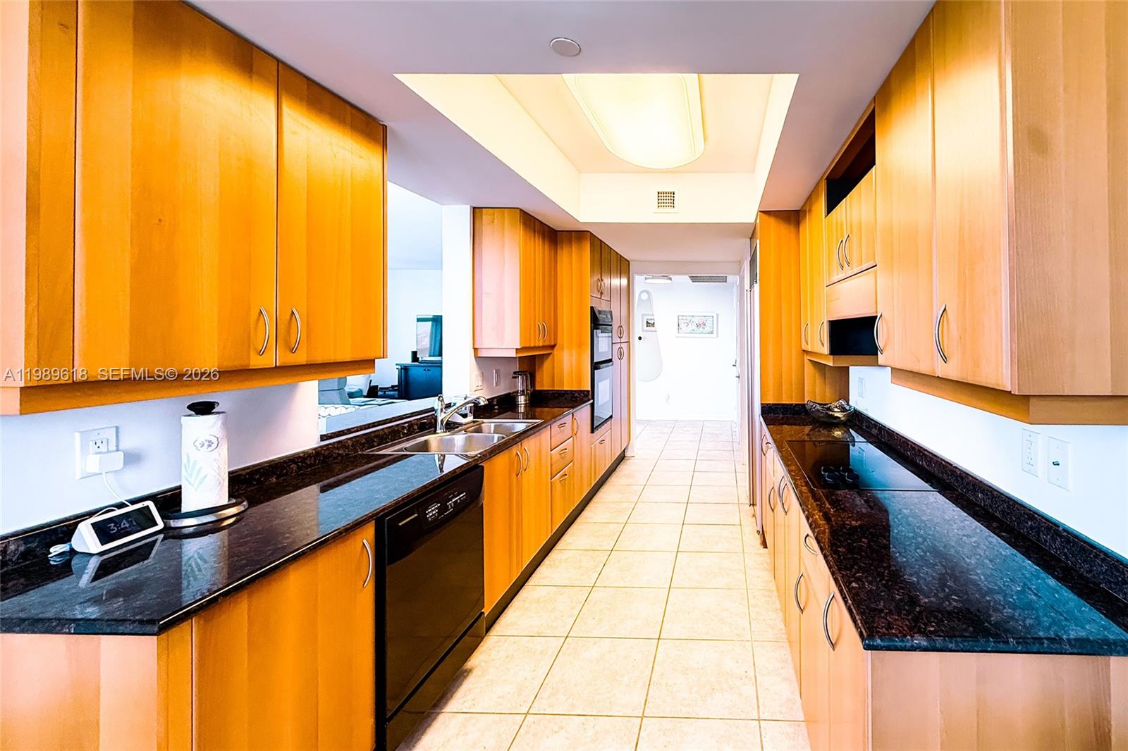 PALMS TOWER ONE CONDO - Residential