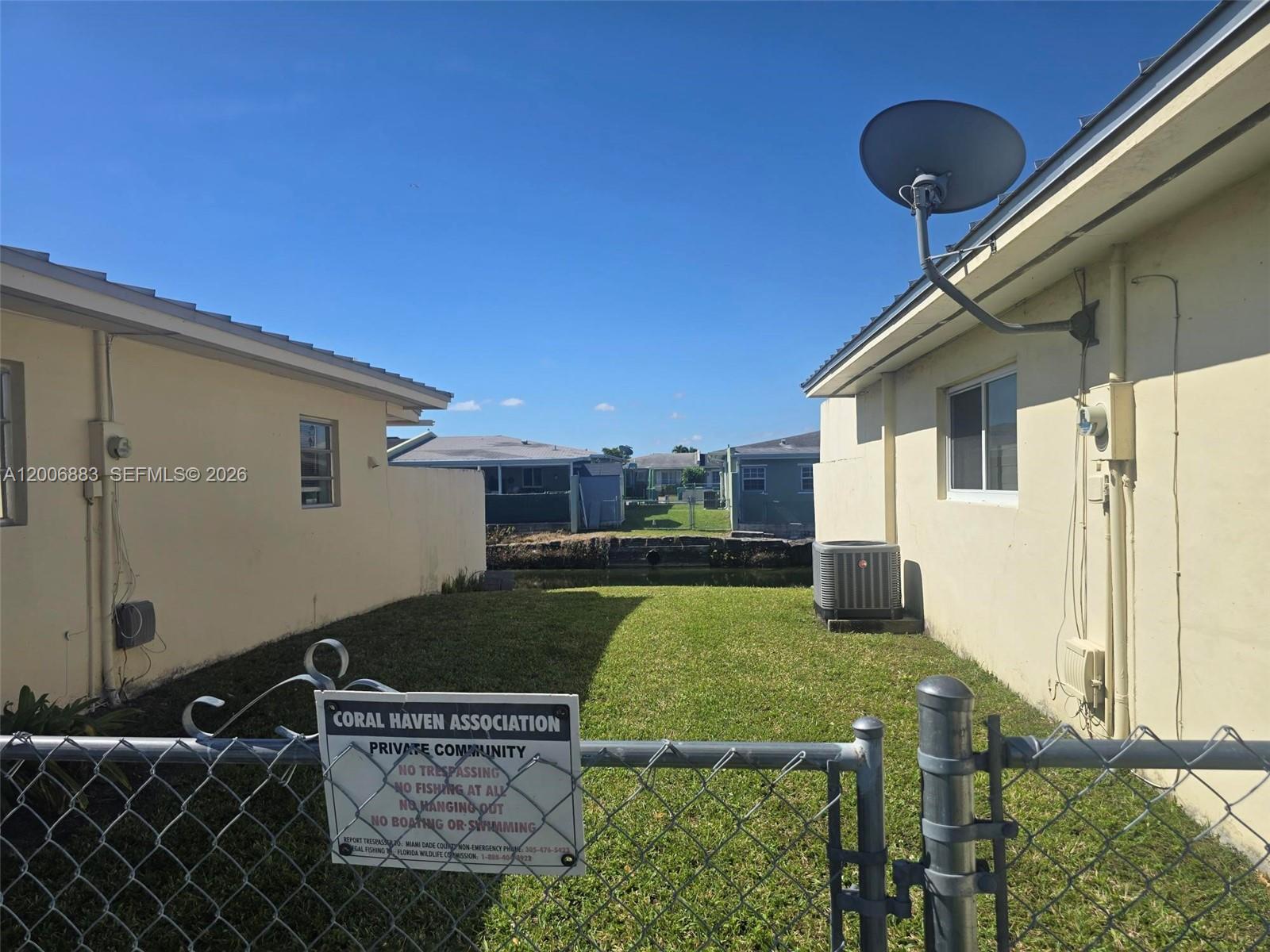 10106 SW 20th St, Miami FL 33165