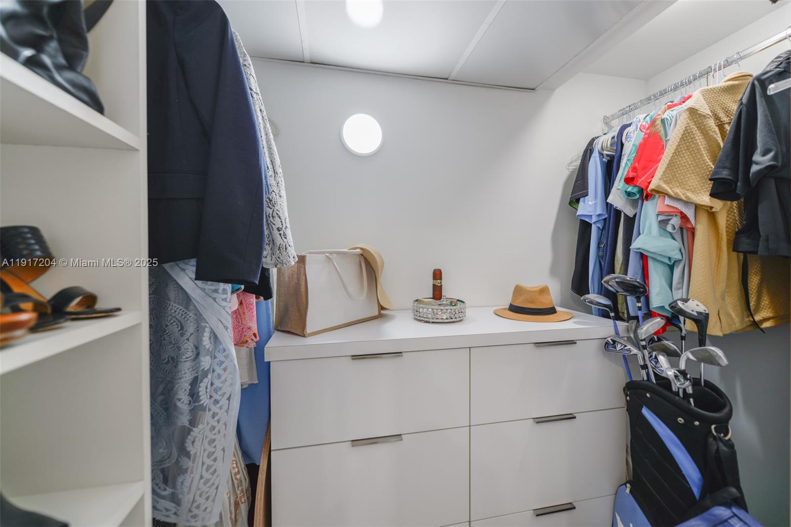 HEMISPHERES CONDO - Residential Lease