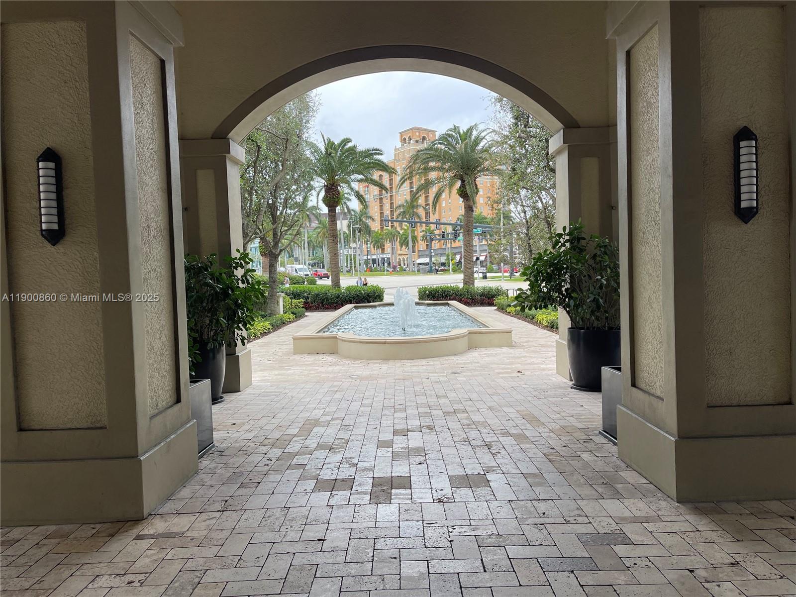 CITYPLACE SOUTH TOWER CON - Residential Lease