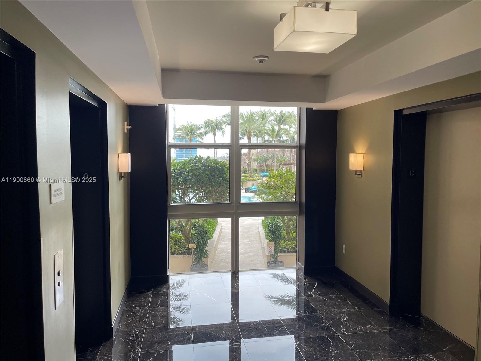 CITYPLACE SOUTH TOWER CON - Residential Lease