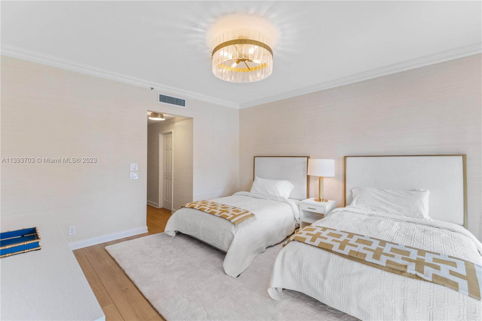 BAYSIDE VILLAGE CONDO - Residential Lease