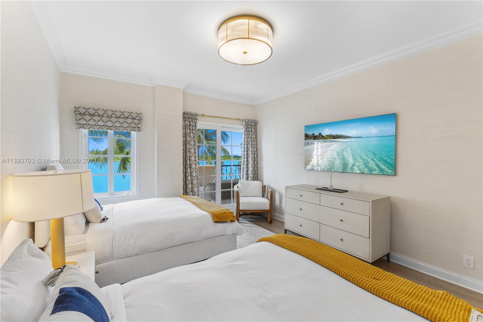 BAYSIDE VILLAGE CONDO - Residential Lease