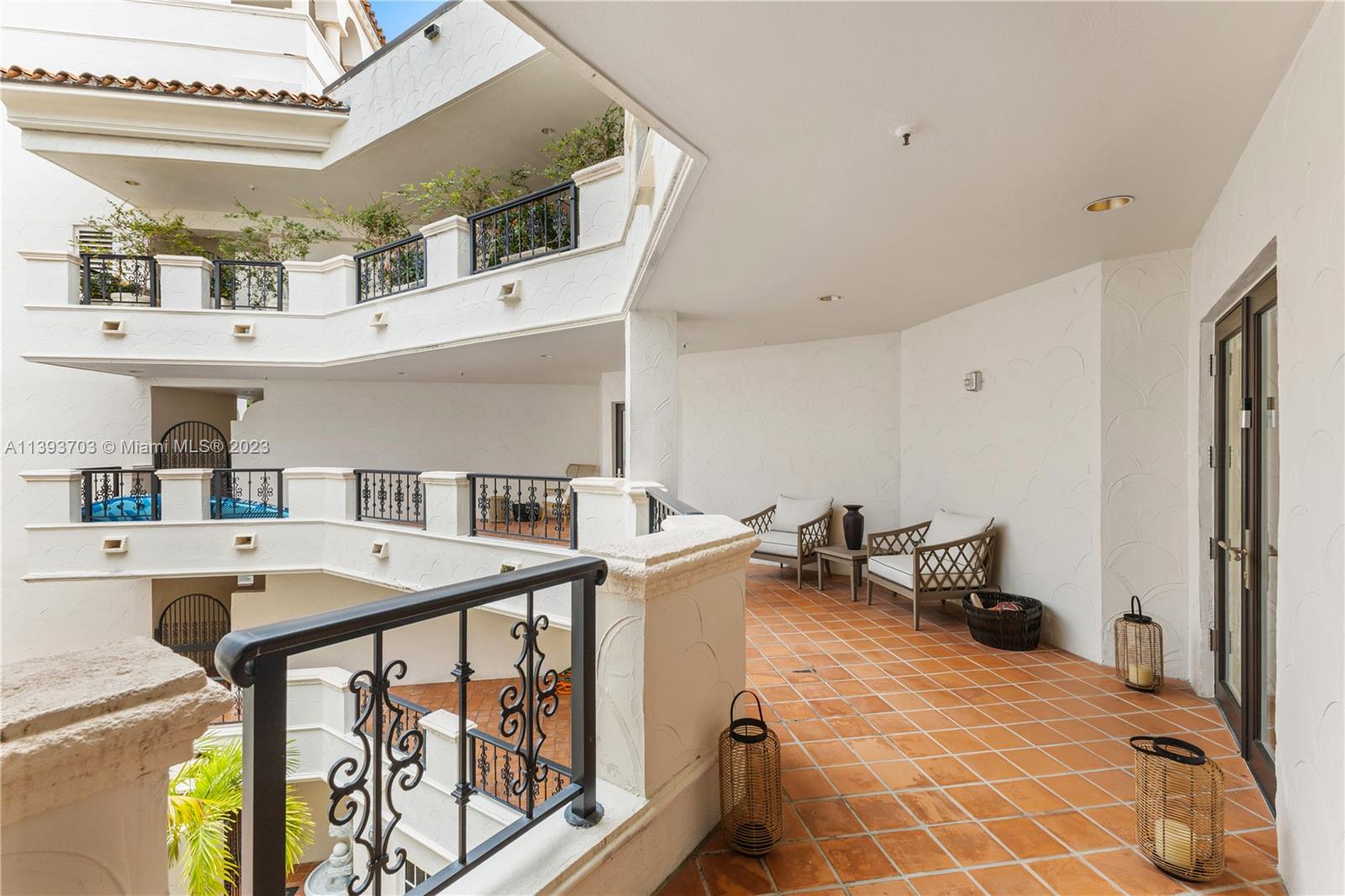 BAYSIDE VILLAGE CONDO - Residential Lease