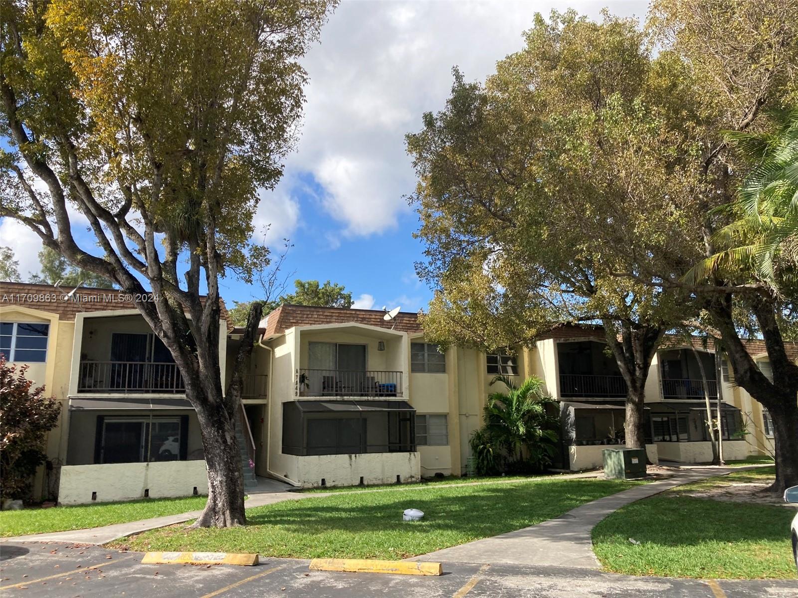 Property for Sale at 7831 S Miller Dr B110, Miami, Broward County, Florida - Bedrooms: 1 
Bathrooms: 1  - $235,000