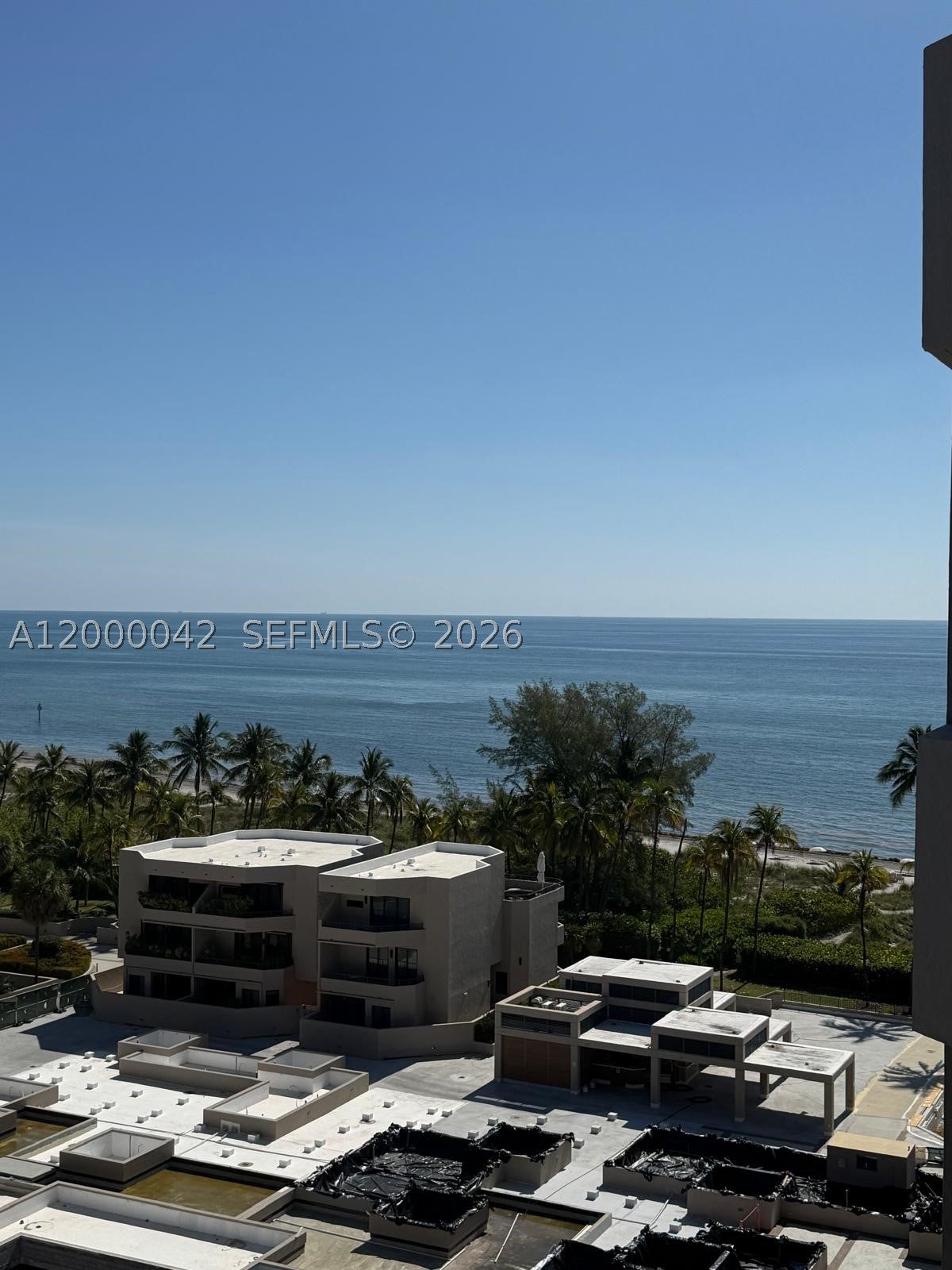201 Crandon Blvd 932