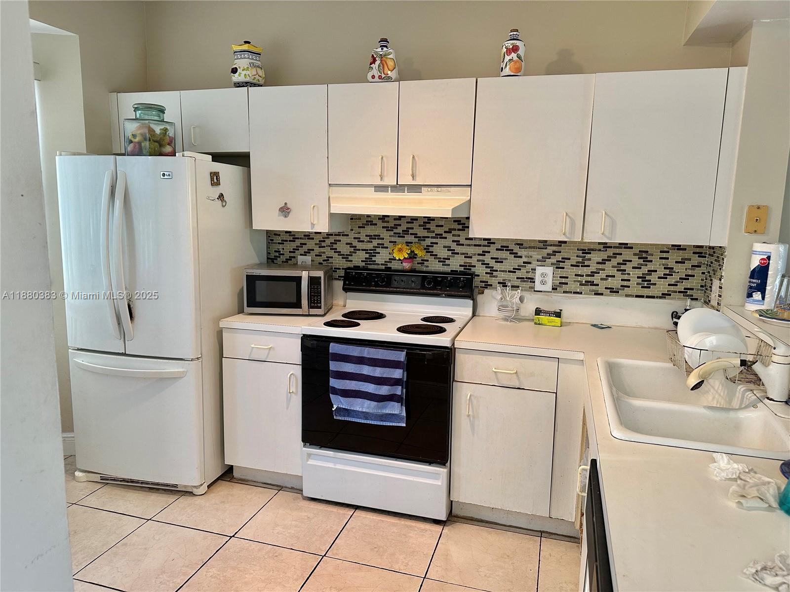 SAVANNAH PLAT 3 - Residential