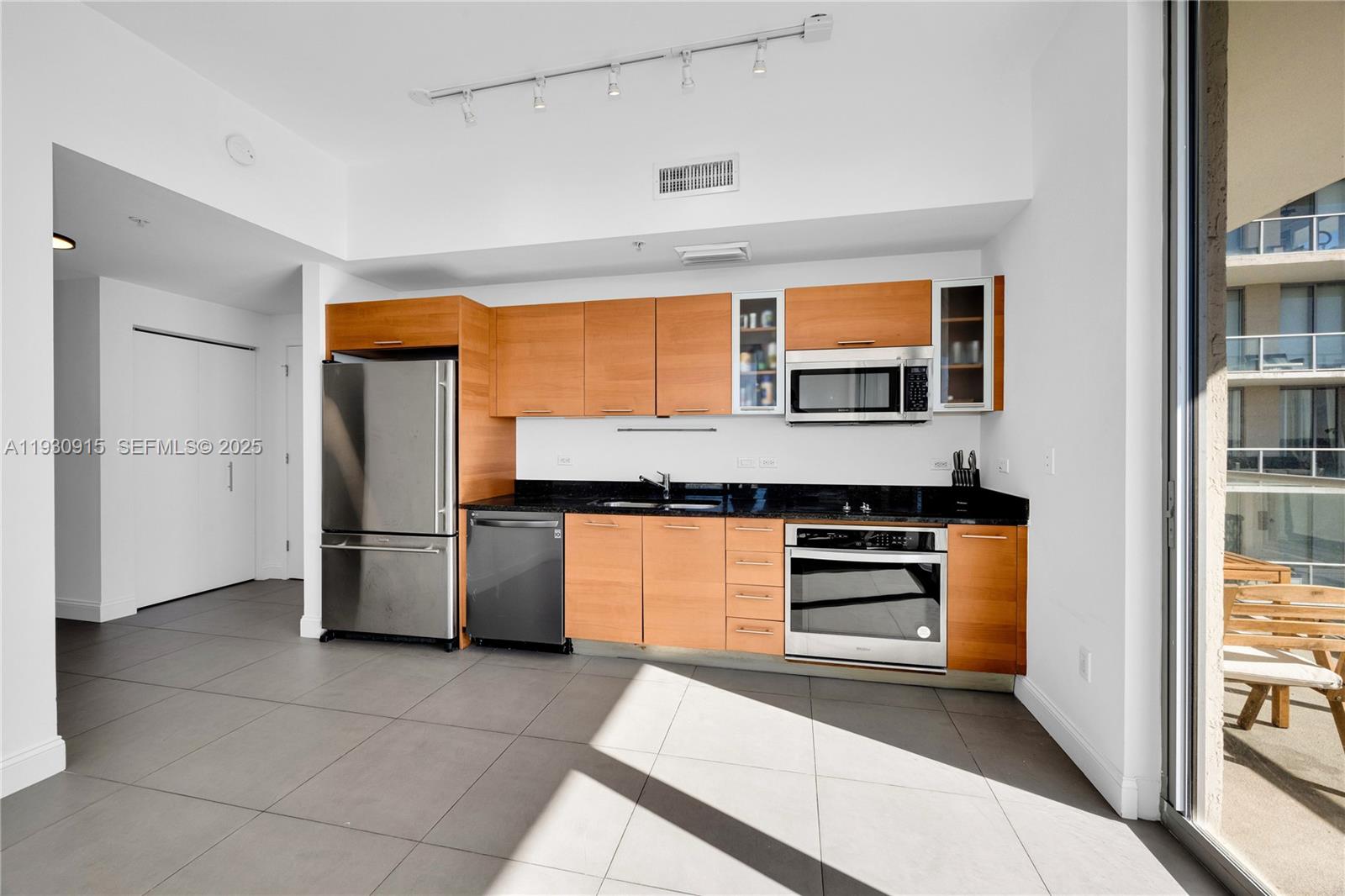 TWO MIDTOWN MIAMI CONDO - Residential