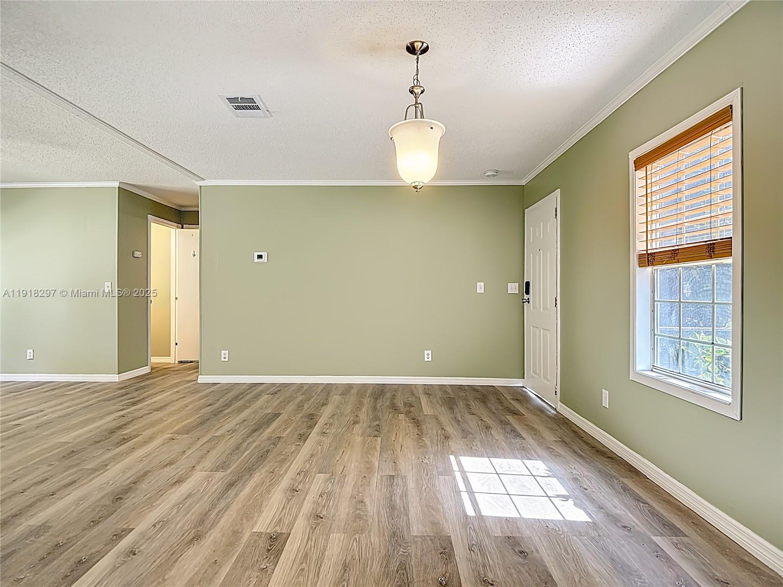 Port LaBelle - Residential