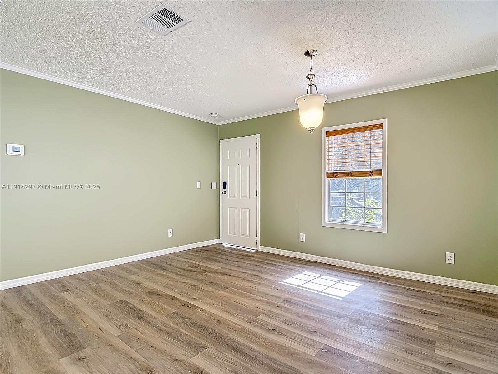 Port LaBelle - Residential