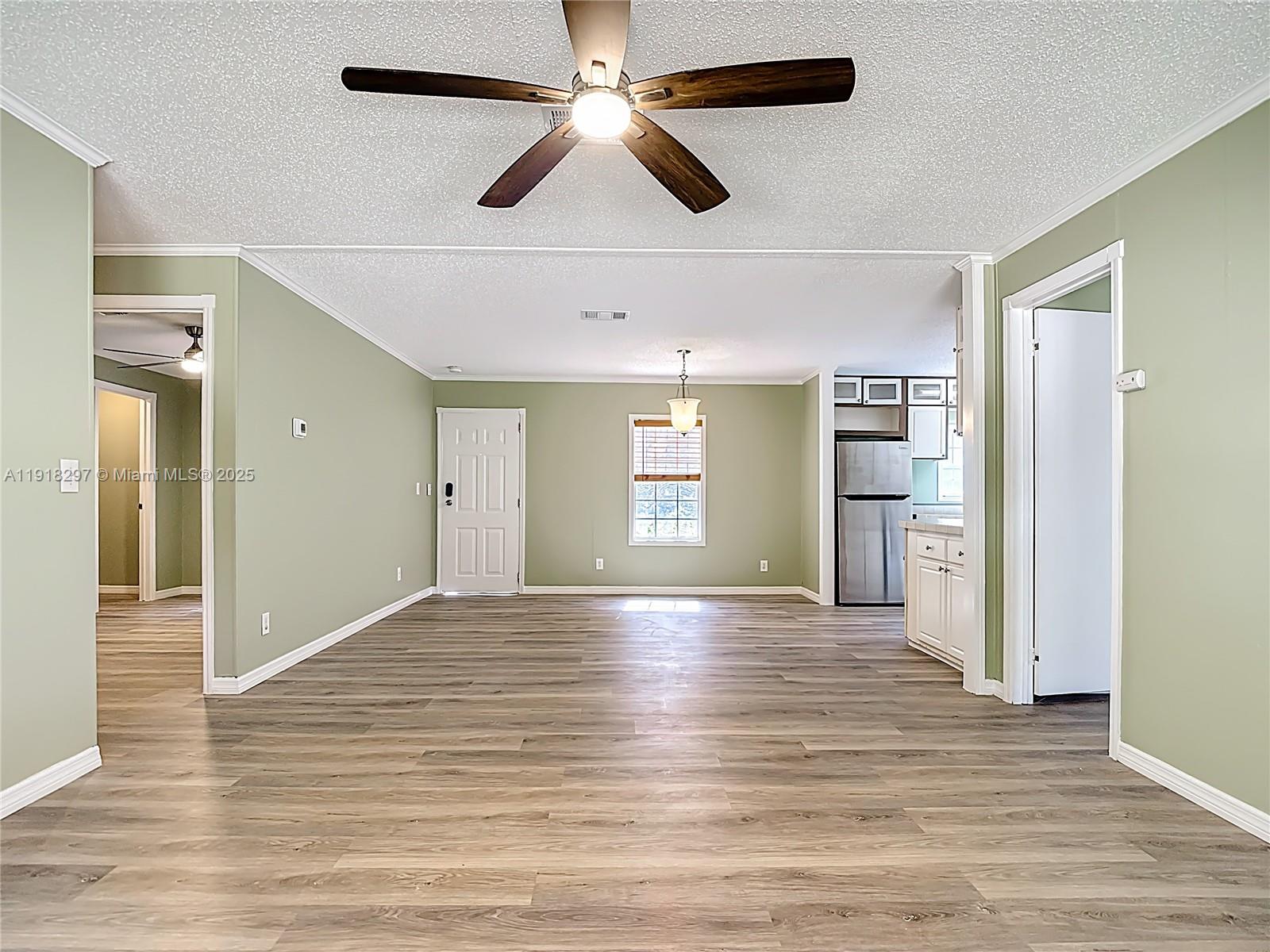 Port LaBelle - Residential