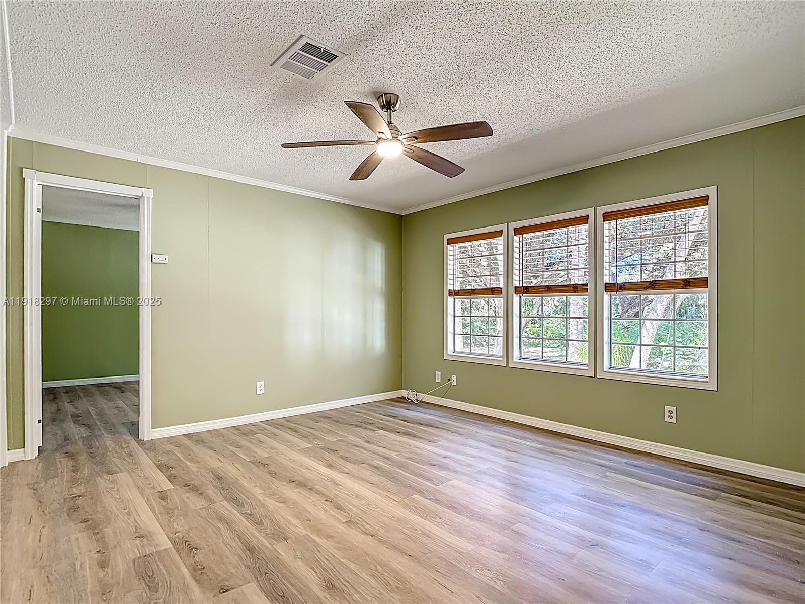 Port LaBelle - Residential