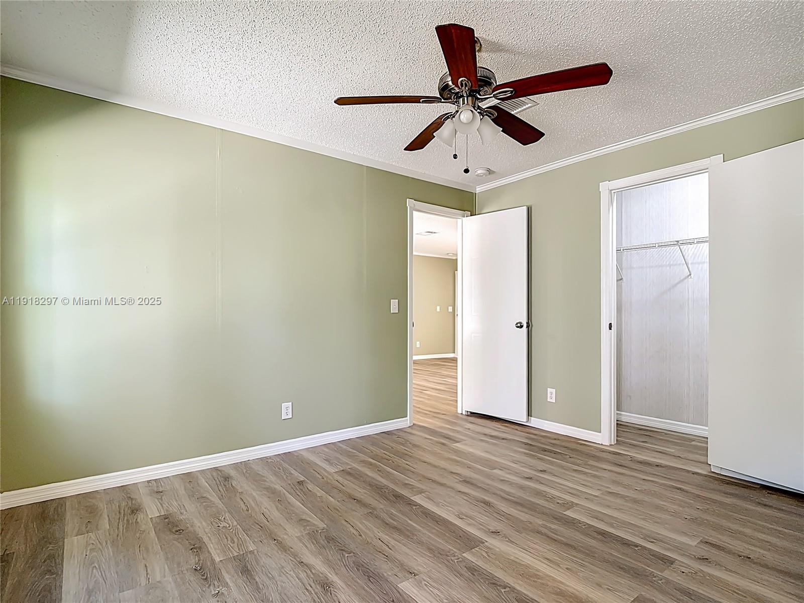 Port LaBelle - Residential