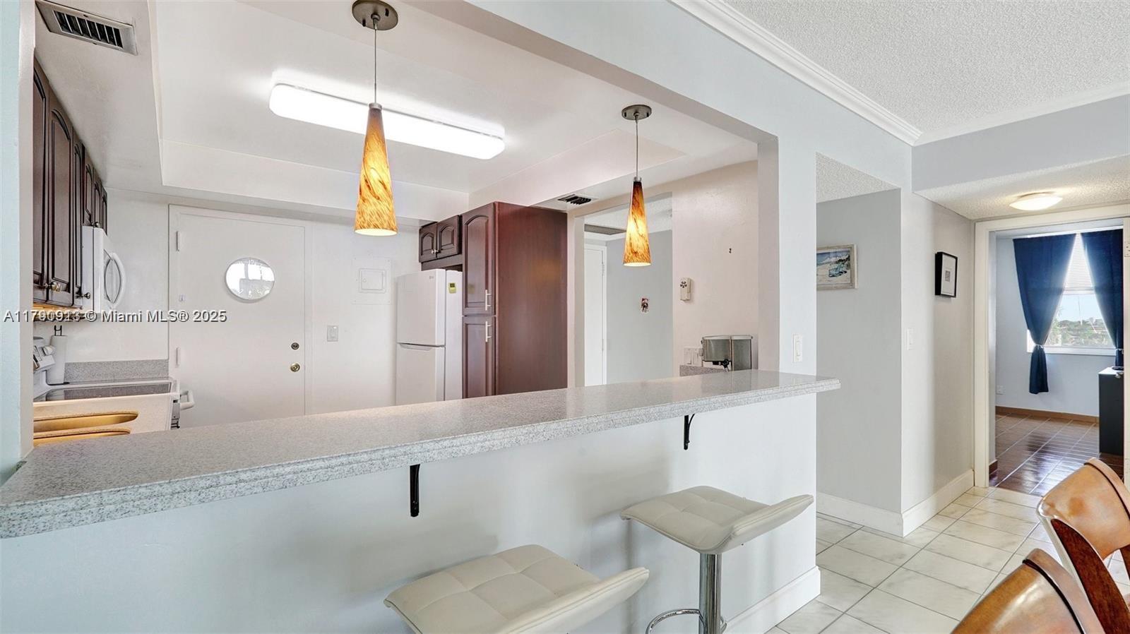 GOLDEN HORN SOUTH CONDO - Residential