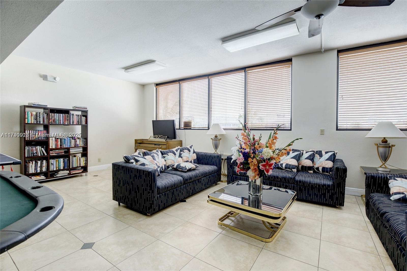 GOLDEN HORN SOUTH CONDO - Residential