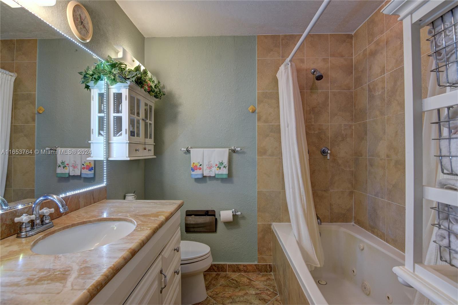 Photo 22 of 36 of 13989 SW 94th Cir Ln 104-2 townhome