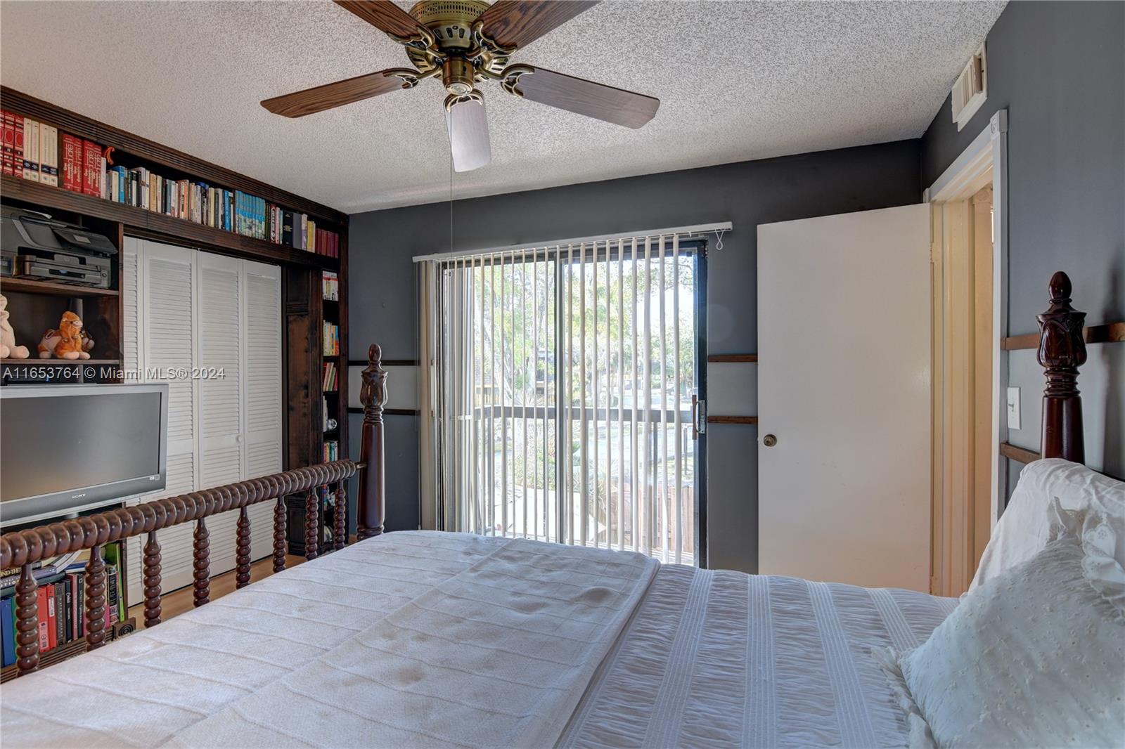 Photo 27 of 36 of 13989 SW 94th Cir Ln 104-2 townhome