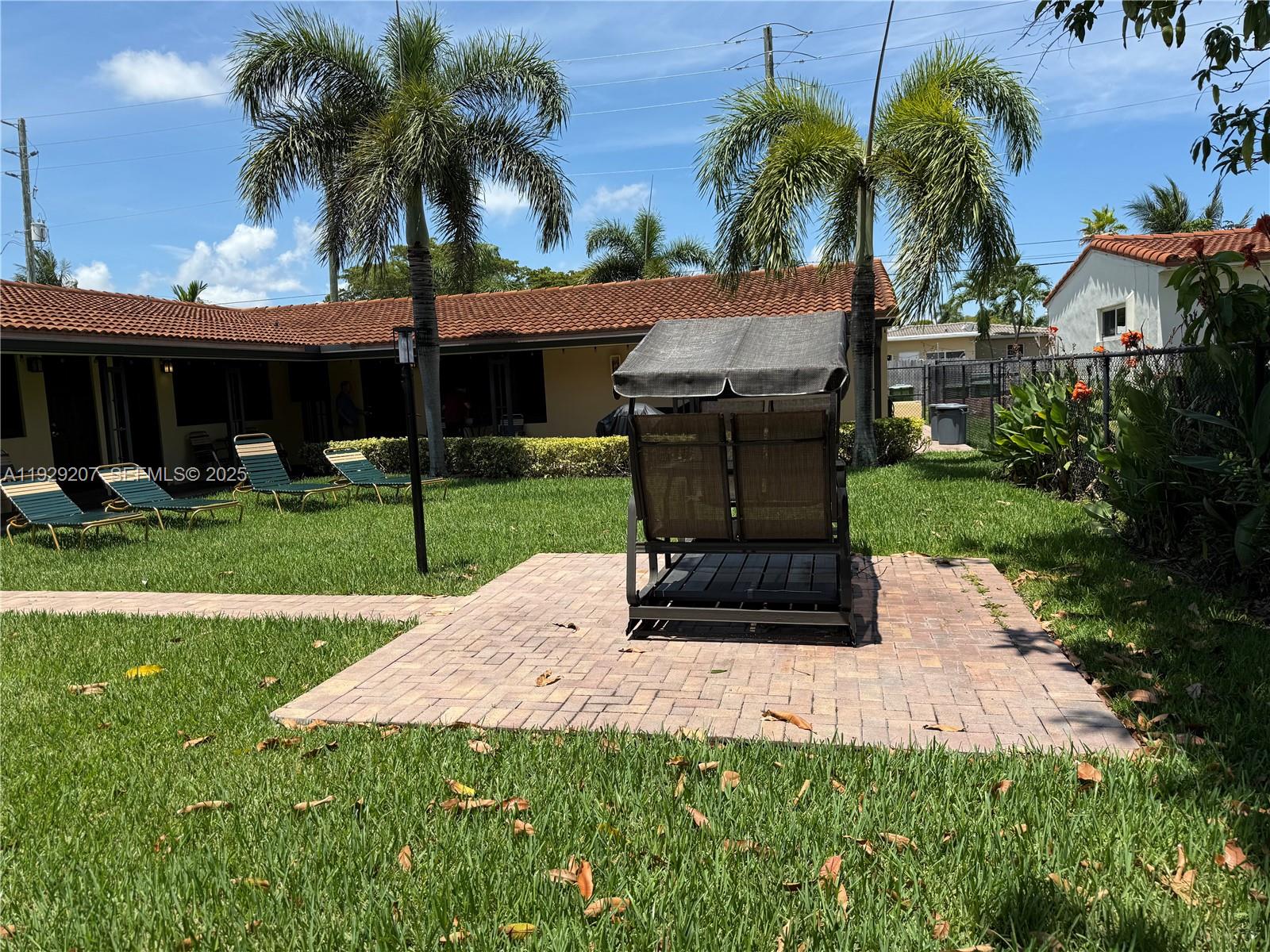 ATLANTIC SHORES DIXIE HIG - Residential Lease