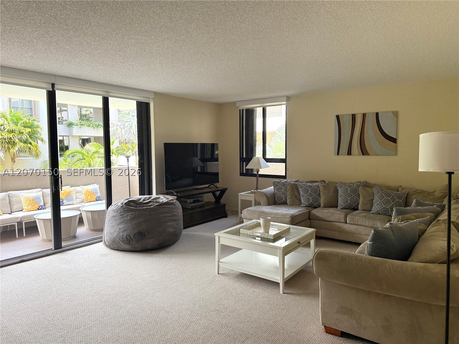 101 Crandon Blvd