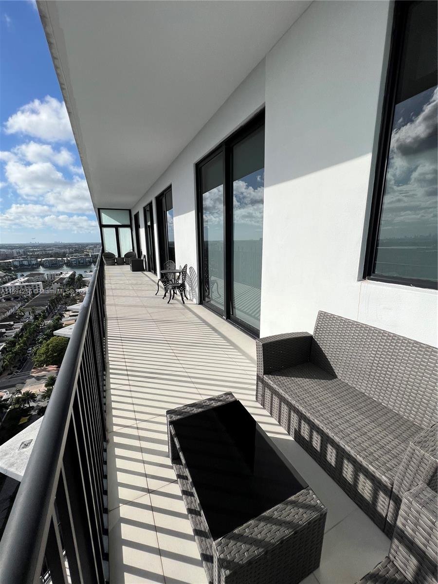 5252 PASEO CONDO - Residential