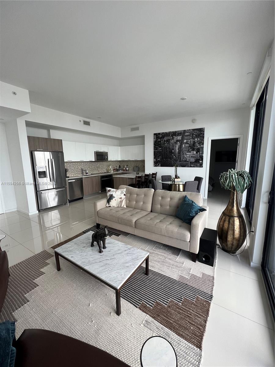 5252 PASEO CONDO - Residential