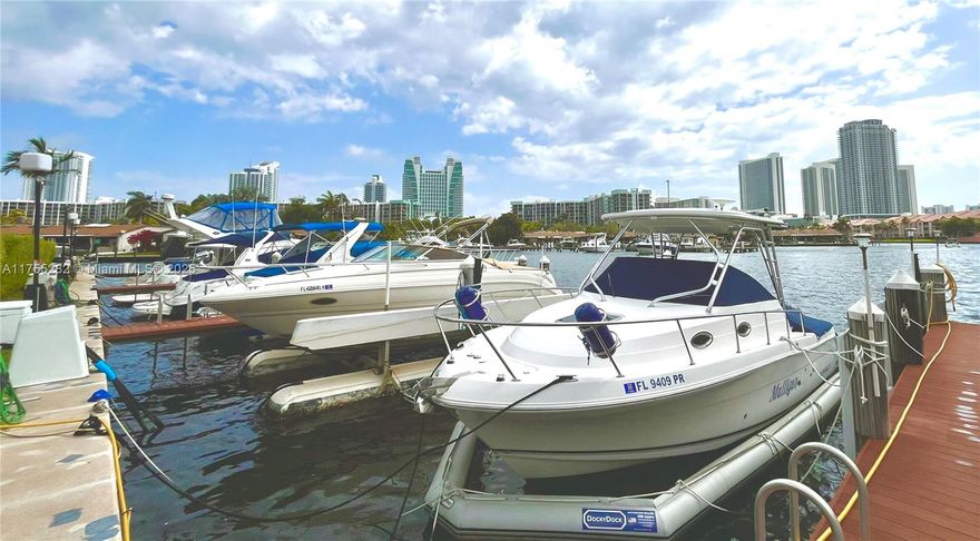 TASTEFULLY REMODELED CONDO WITH OVER SIZE BALCONY: SPECTACULAR PANORAMIC VIEW OF FORT LAUDERDALE SKYLINE, OCEAN AND DAZZLING LIGHTS AT NIGHT OF THE HARD ROCK GUITAR. BRAND NEW STATE OF ART KITCHEN WITH HIGH-EN APPLIANCES, SILKY SMOOTH CEILING WITH INSTALLED RECESSED LIGHTS. TWO HUGE SPLIT BEDROOM, WITH TWO FULL BATH INCLUDING BRAND NEW CABINETS, MIRRORS, FAUCETS, BUILD IN WALKING CLOSETS AND FRESHLY PAINTED. FLOOR - PORCELAIN TILE 24X24 TROUGH OUT WHOLE CONDO. AMENITIES INCLUDES: 24 HOURS SECURITY, DOORMAN, BELLBOY, 5 TENNIS COURTS, 2 POOL, SAUNA, GYM, BBQ AREA, MARINA BOAT DOCKS AND MUCH MORE. NEAR BEACH, RESTAURANTS AND SHOPPING PLAZA. EASY TO SHOW.