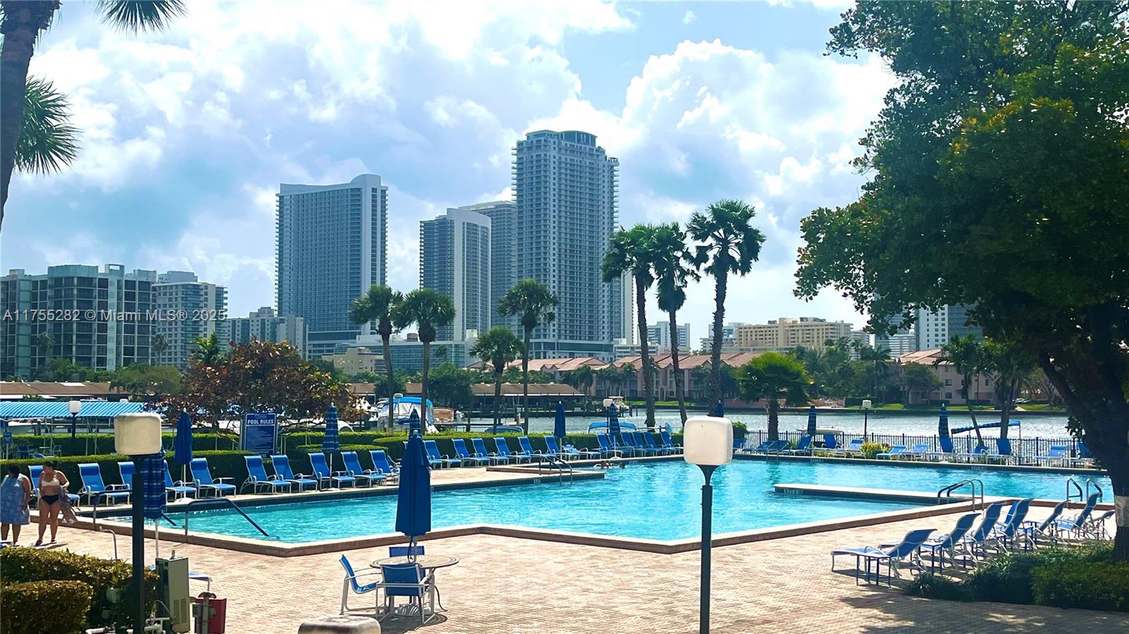 OLYMPUS CONDO PHASE - Residential
