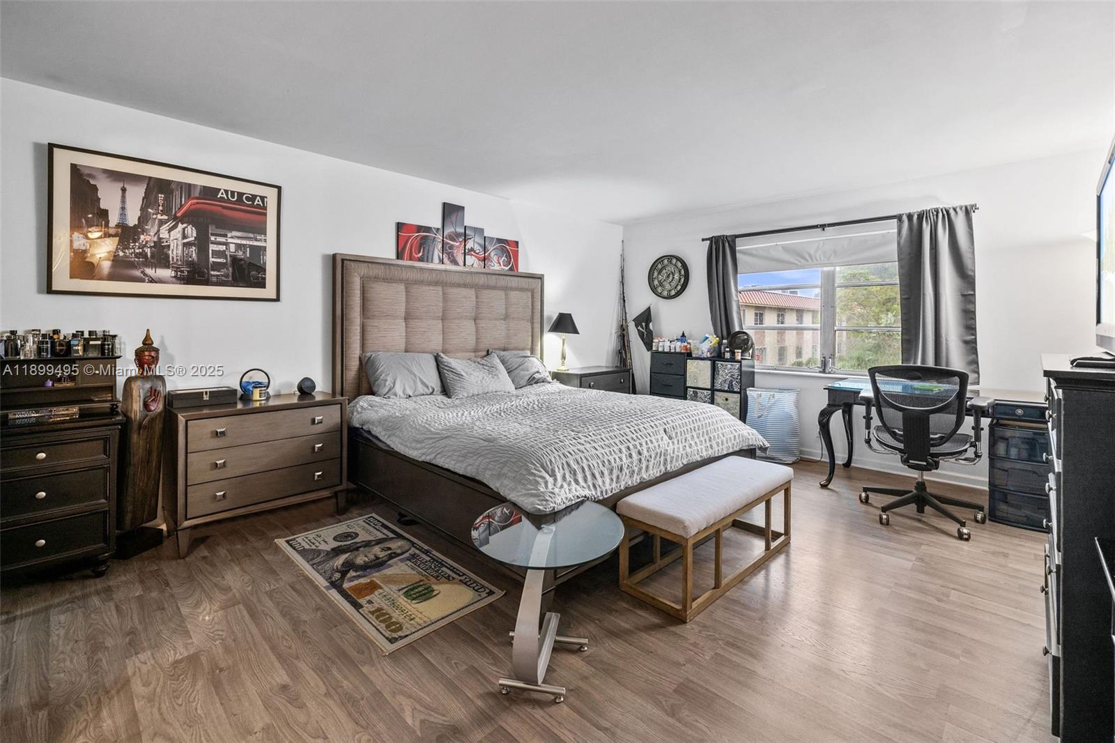 MANOR GROVE VILLAGE ONE I - Residential