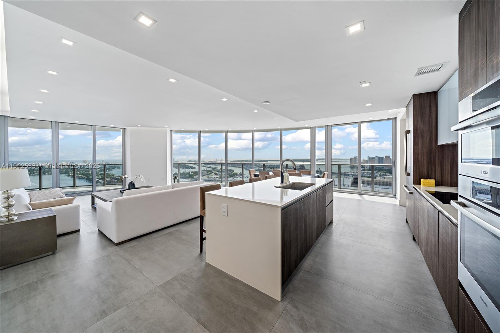 ARIA ON THE BAY CONDO - Residential Lease