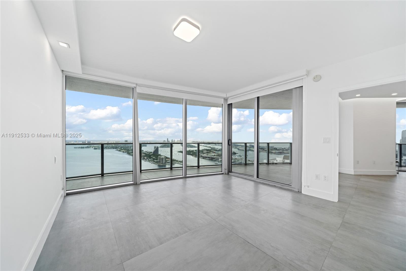 ARIA ON THE BAY CONDO - Residential Lease