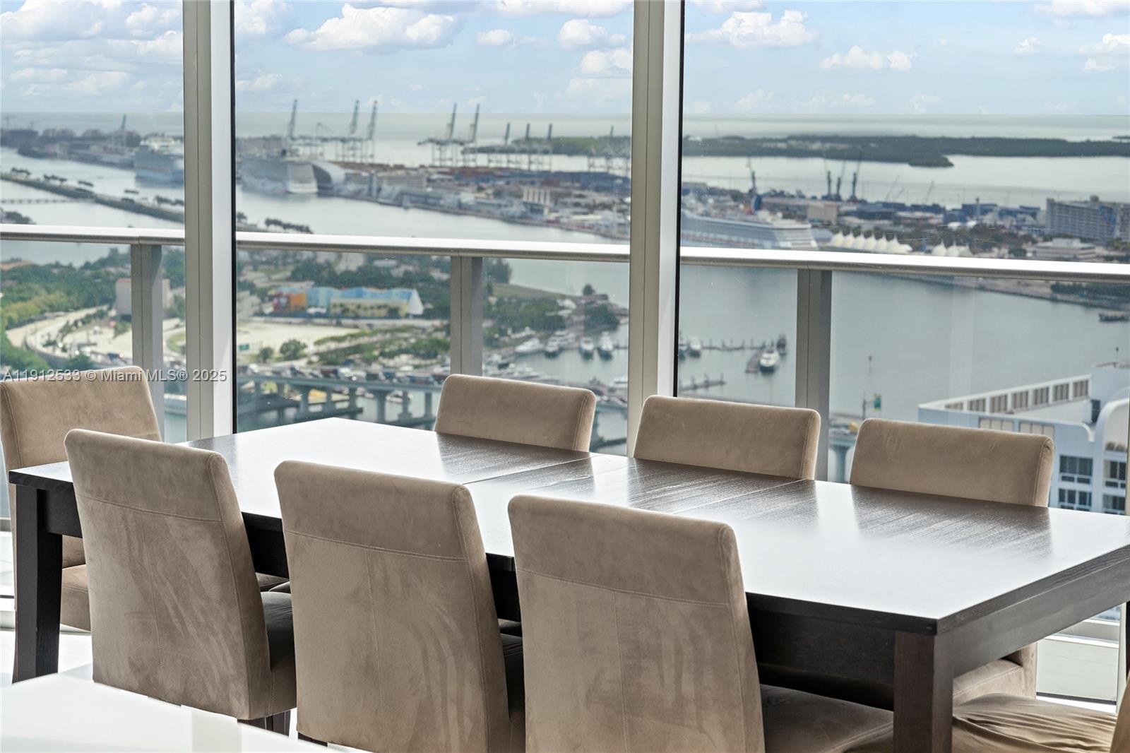 ARIA ON THE BAY CONDO - Residential Lease