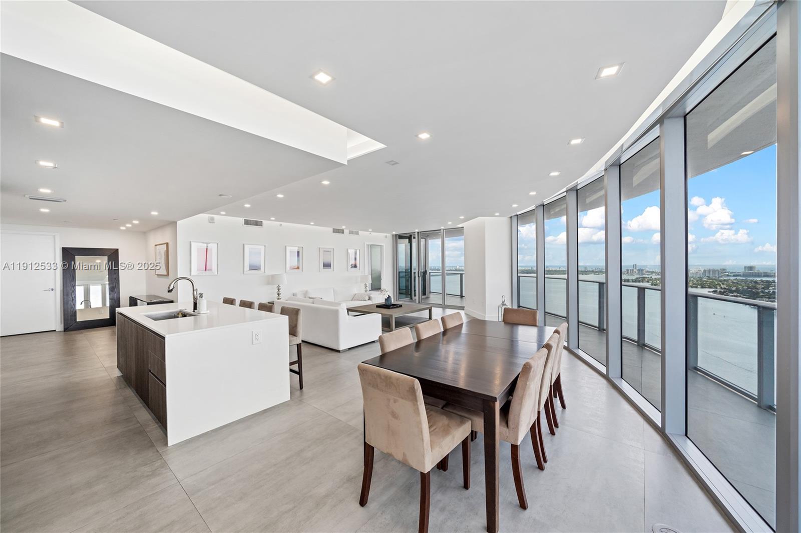 ARIA ON THE BAY CONDO - Residential Lease