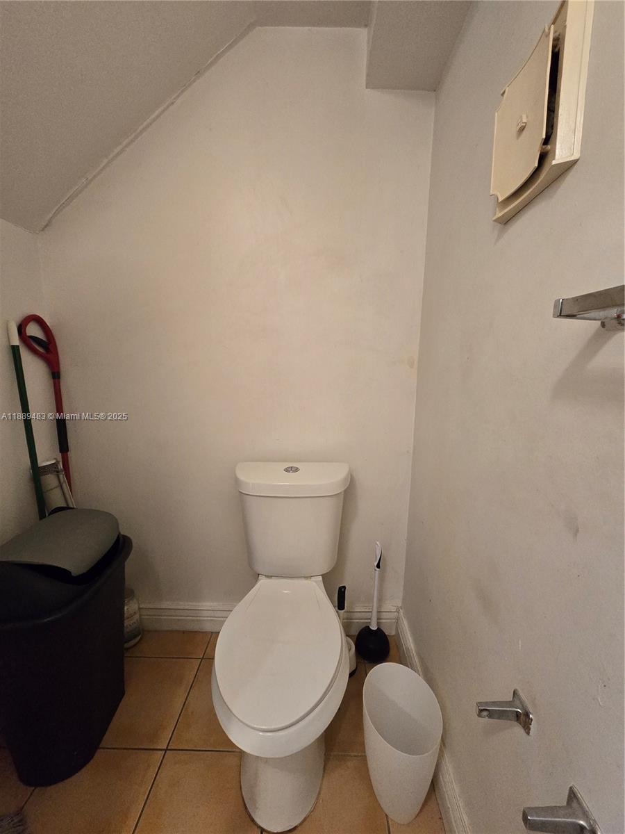 THE BEACH CLUB FONTAINEB - Residential