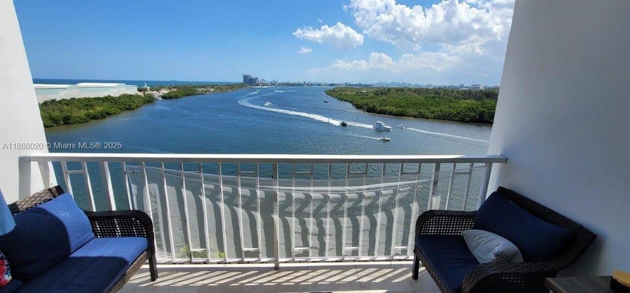 ARLEN HOUSE WEST CONDO - Residential Lease
