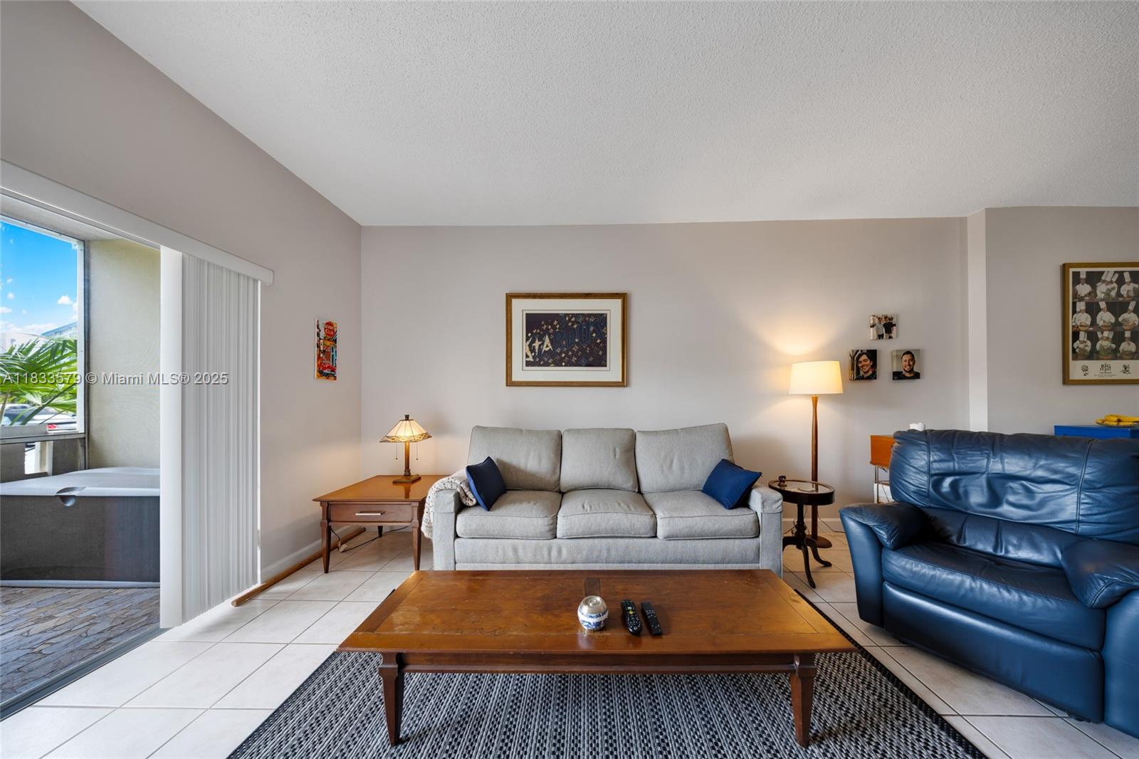 4330 Hillcrest Dr 104