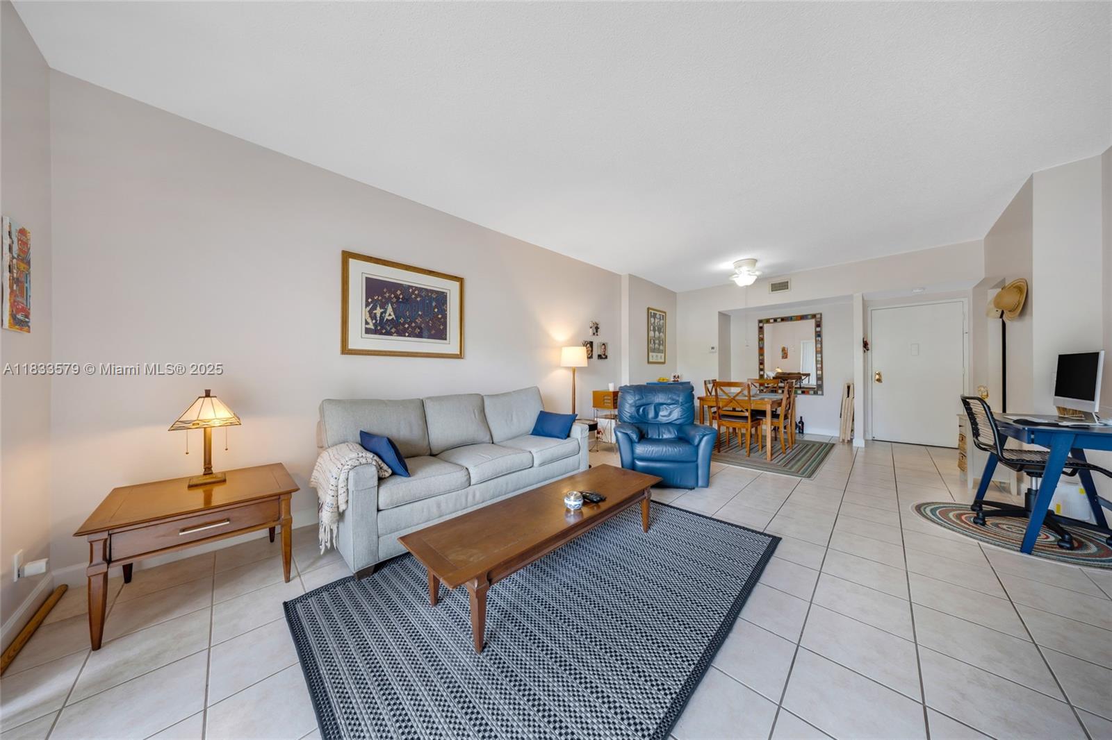 4330 Hillcrest Dr 104