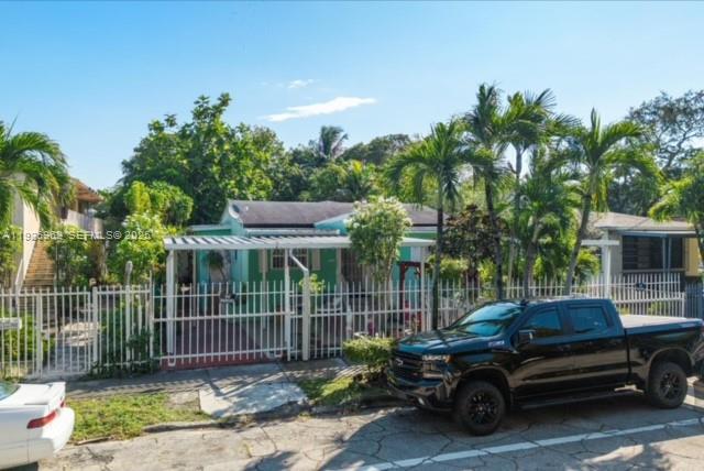 NORTHERN BLVD TRACK - Land