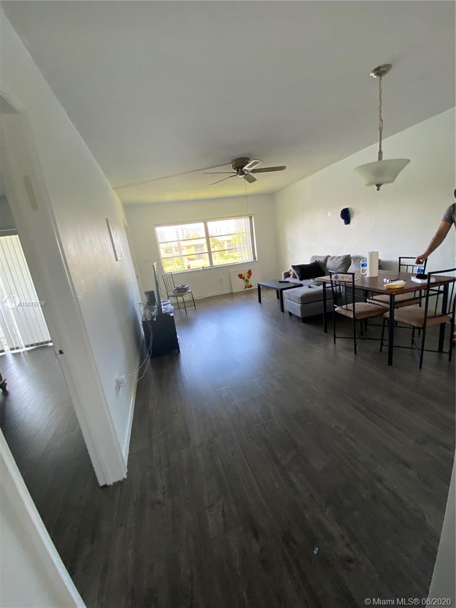 BISC LAKE GARDENS NO 2 BL - Residential