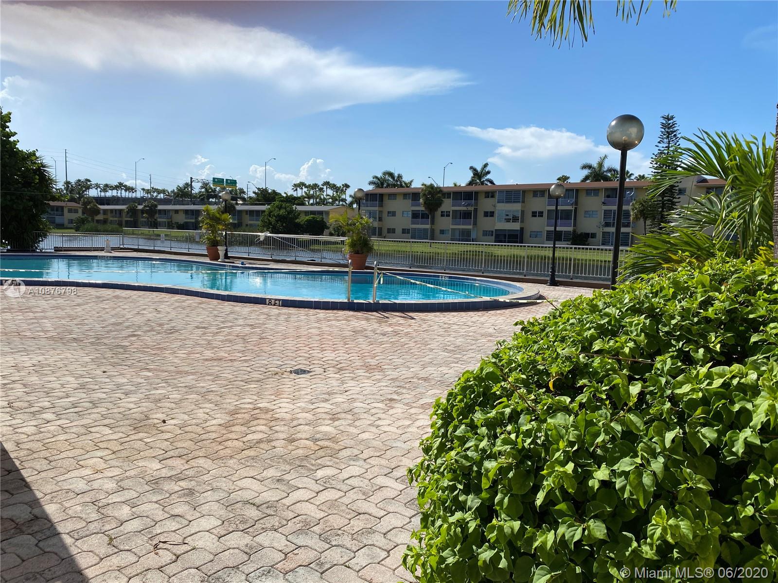 BISC LAKE GARDENS NO 2 BL - Residential