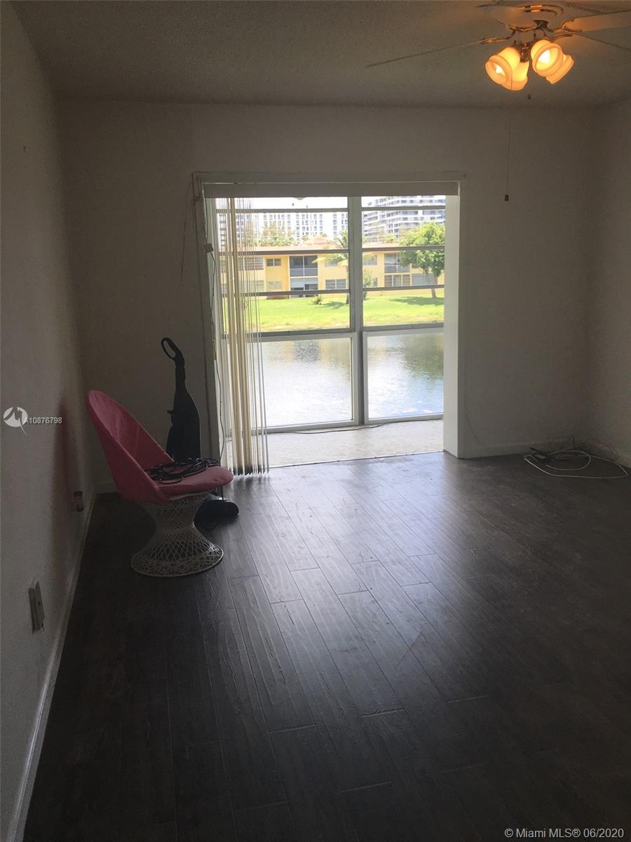 BISC LAKE GARDENS NO 2 BL - Residential