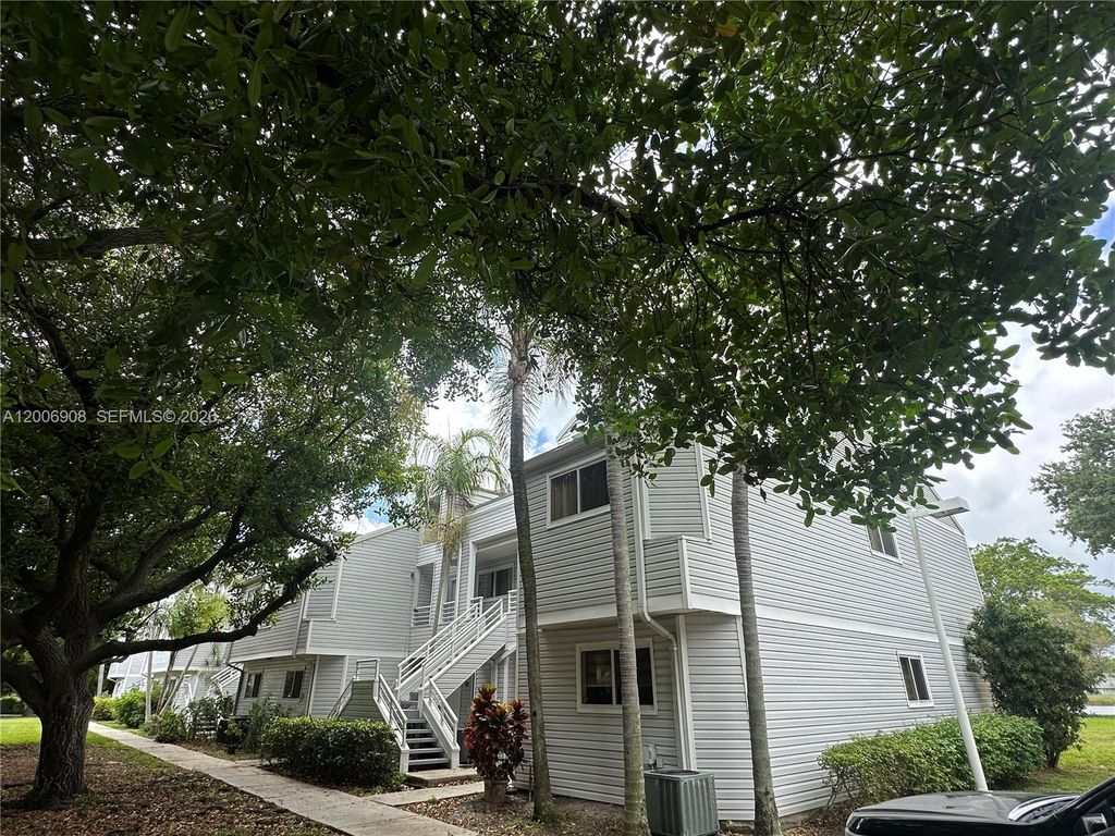 Photo of 3461 NW 44th St #206, Oakland Park, FL 33309 (MLS # A12006908)