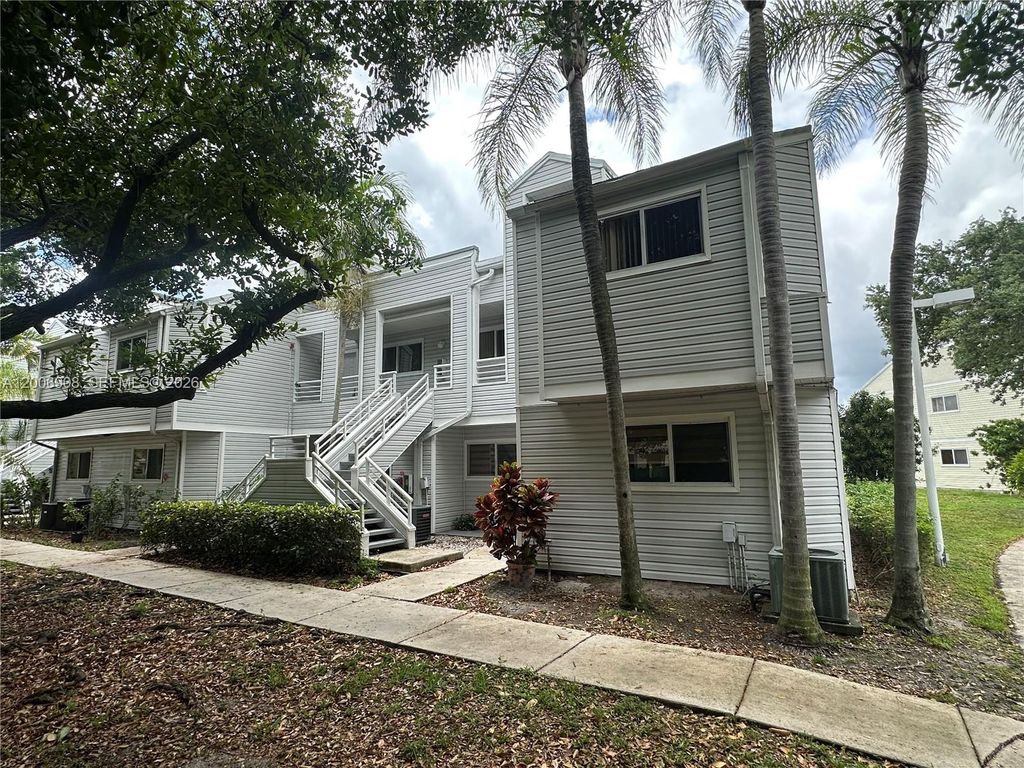 Photo of 3461 NW 44th St #206, Oakland Park, FL 33309 (MLS # A12006908)