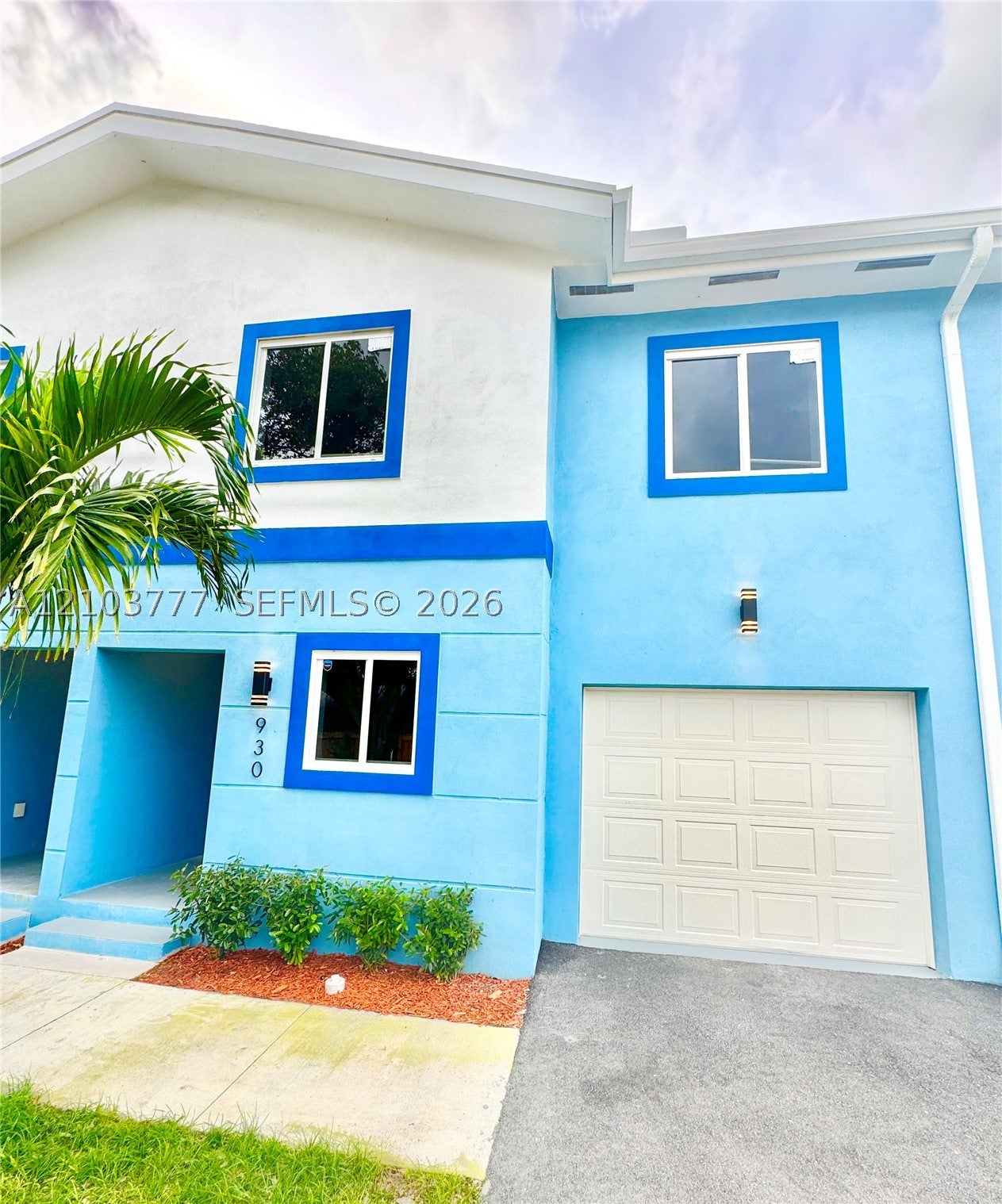 930 NW 2nd St