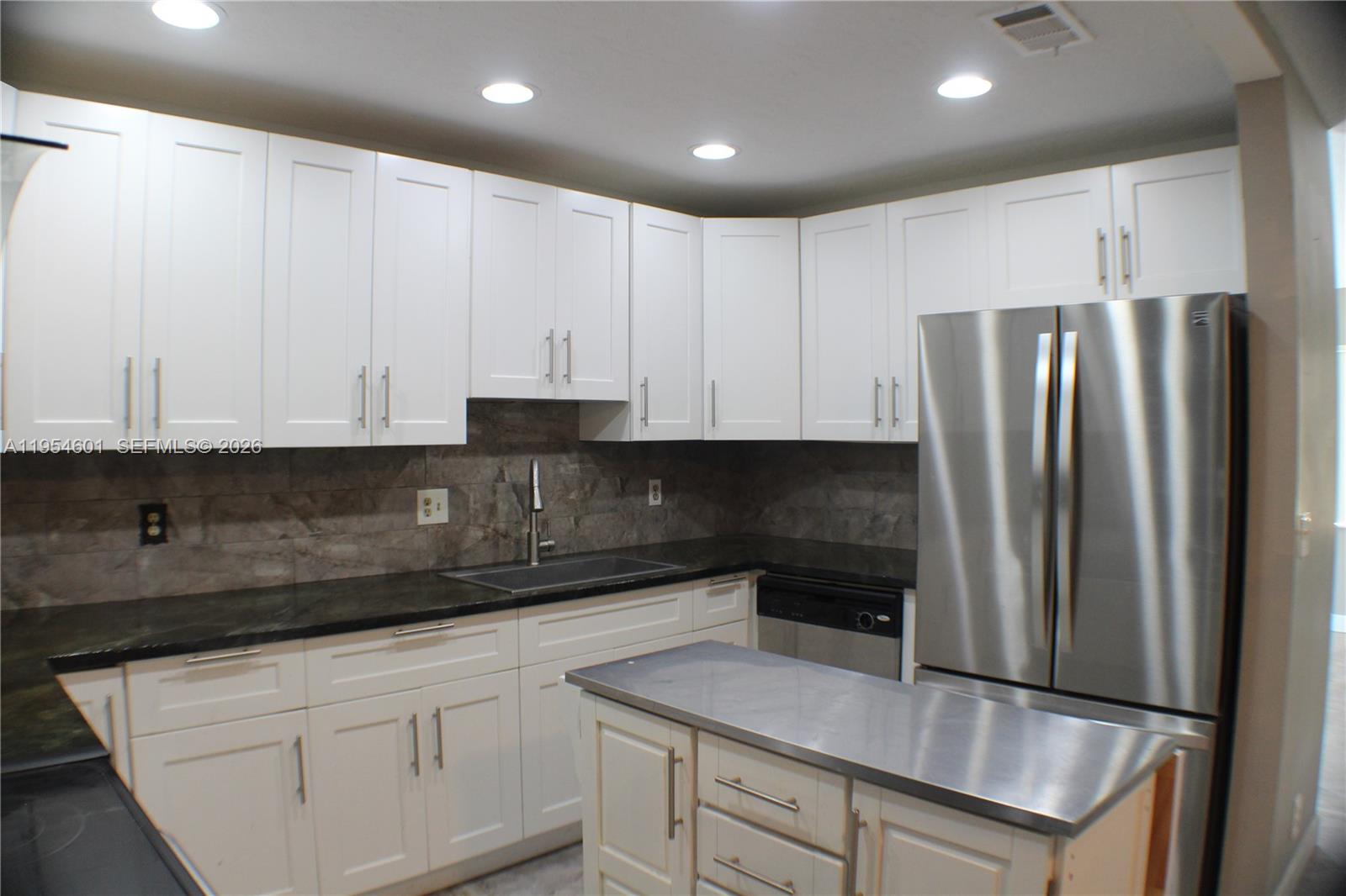 PALM BEACH LEISUREVILLE S - Residential