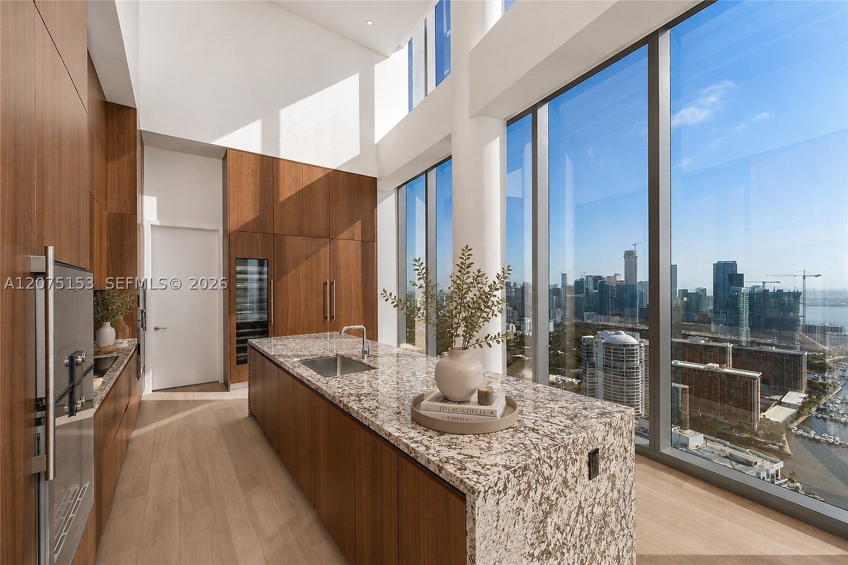 175 SE 25th Road UPH01