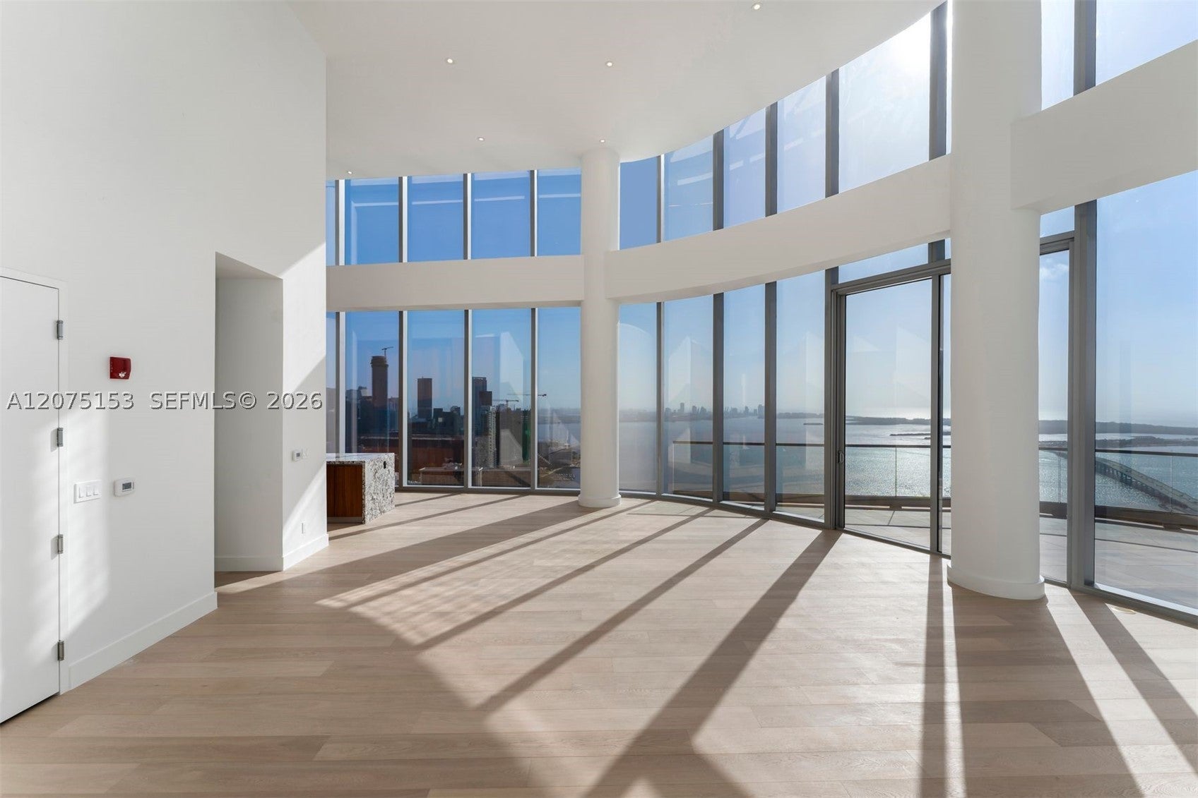 View photos, virtual tours, details... 175 SE 25th Road UPH01