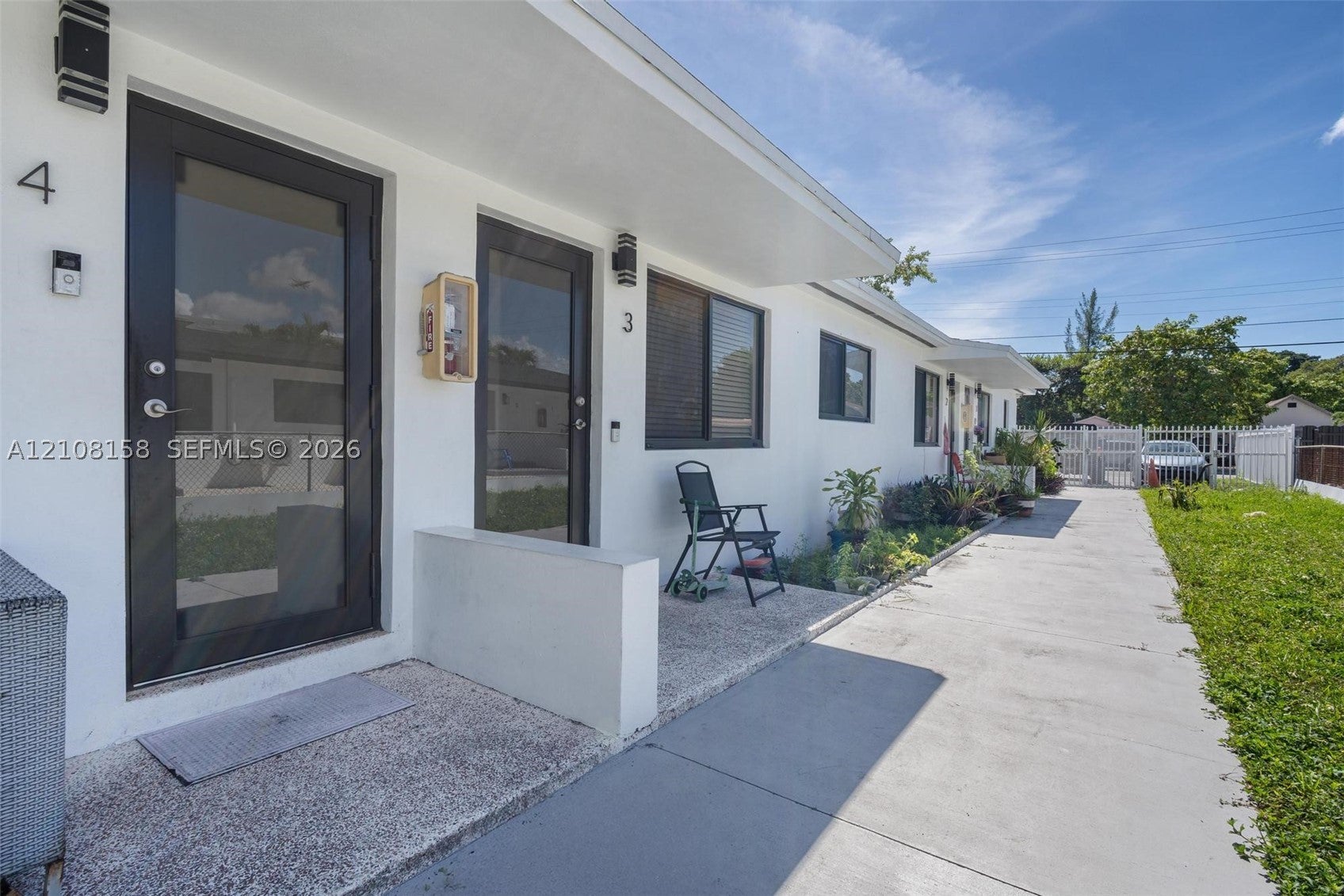 1849 NW 35th St