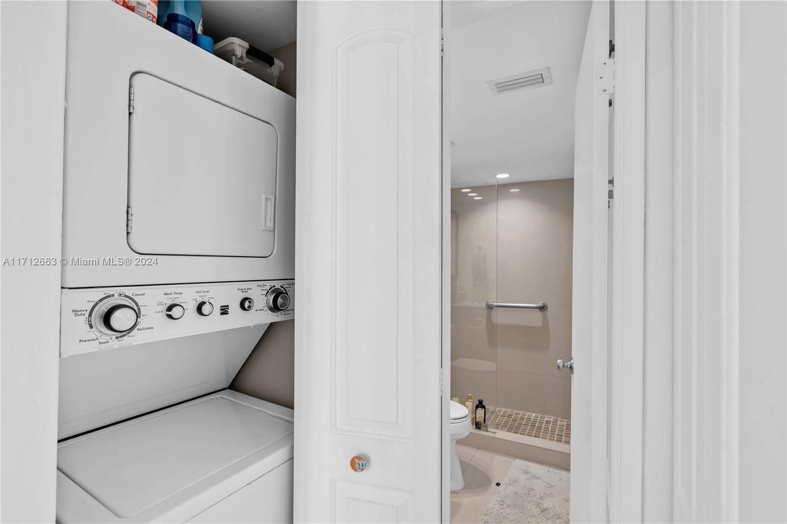 CHARTER CLUB CONDO - Residential Lease