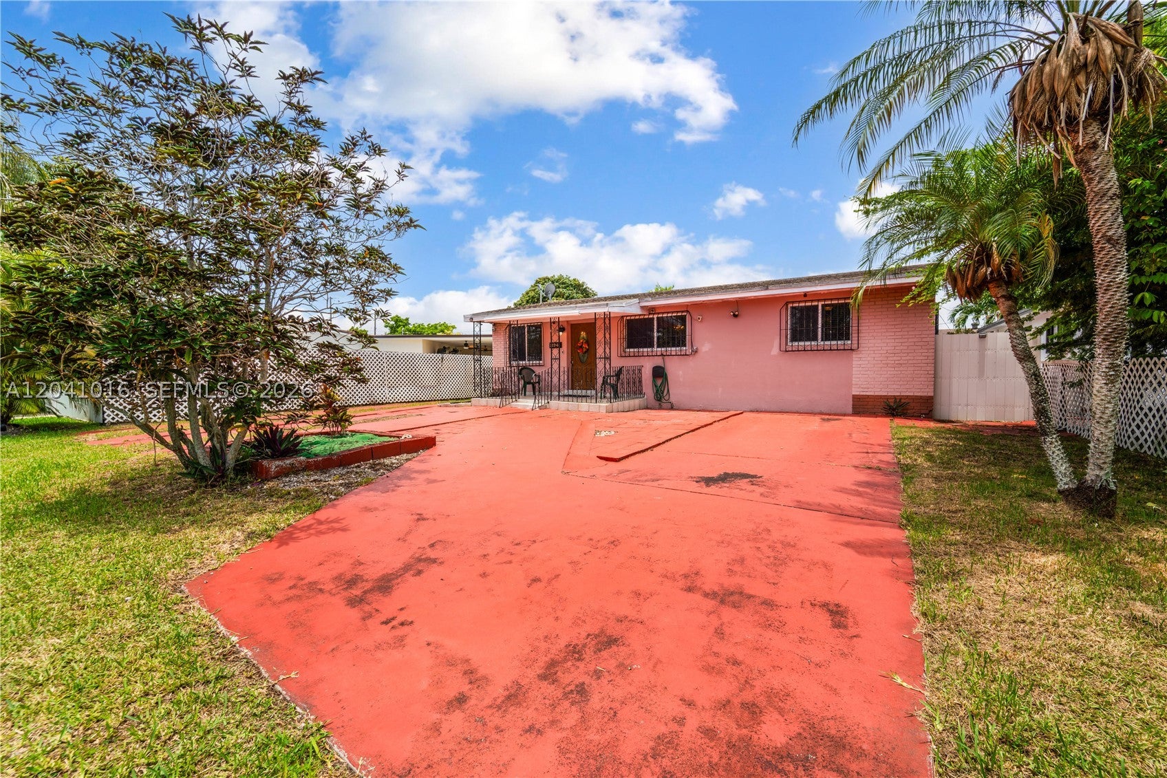 11941 SW 4th St, Miami FL 33184